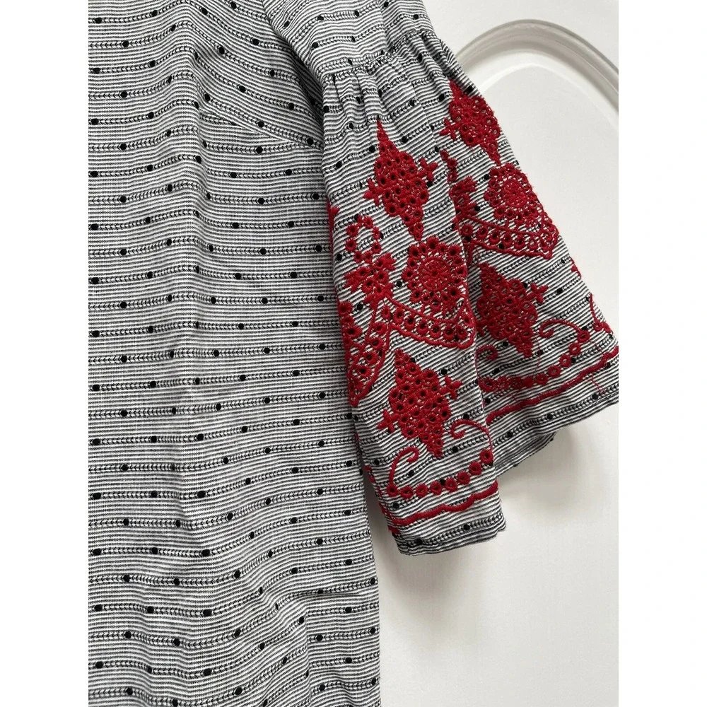 Primark Embroidered Women's‎ Dress Size 6 Bell Sleeves Red Embroidery